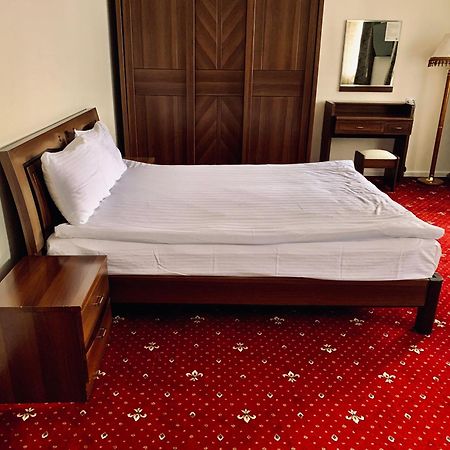Dostyk Hotel Kokczetaw Zewnętrze zdjęcie