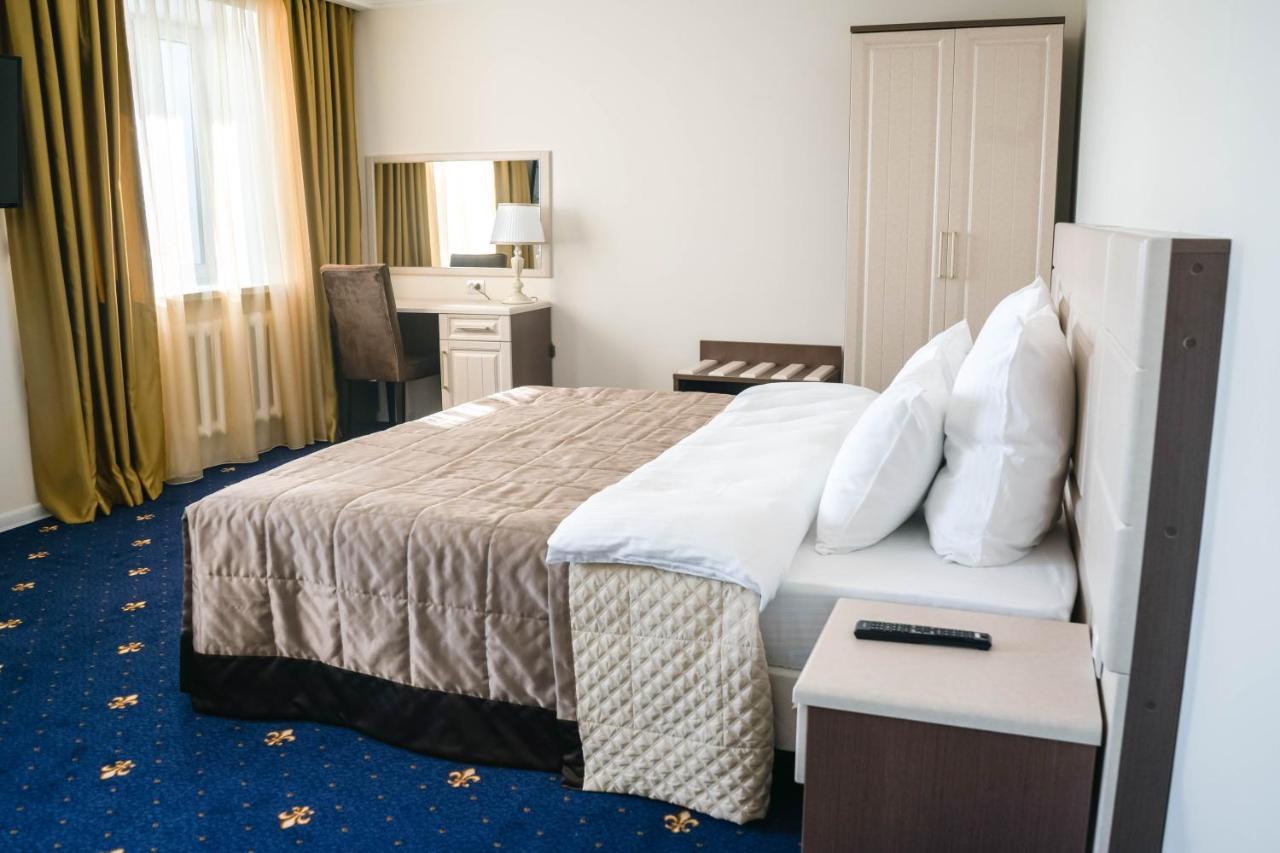 Dostyk Hotel Kokczetaw Zewnętrze zdjęcie