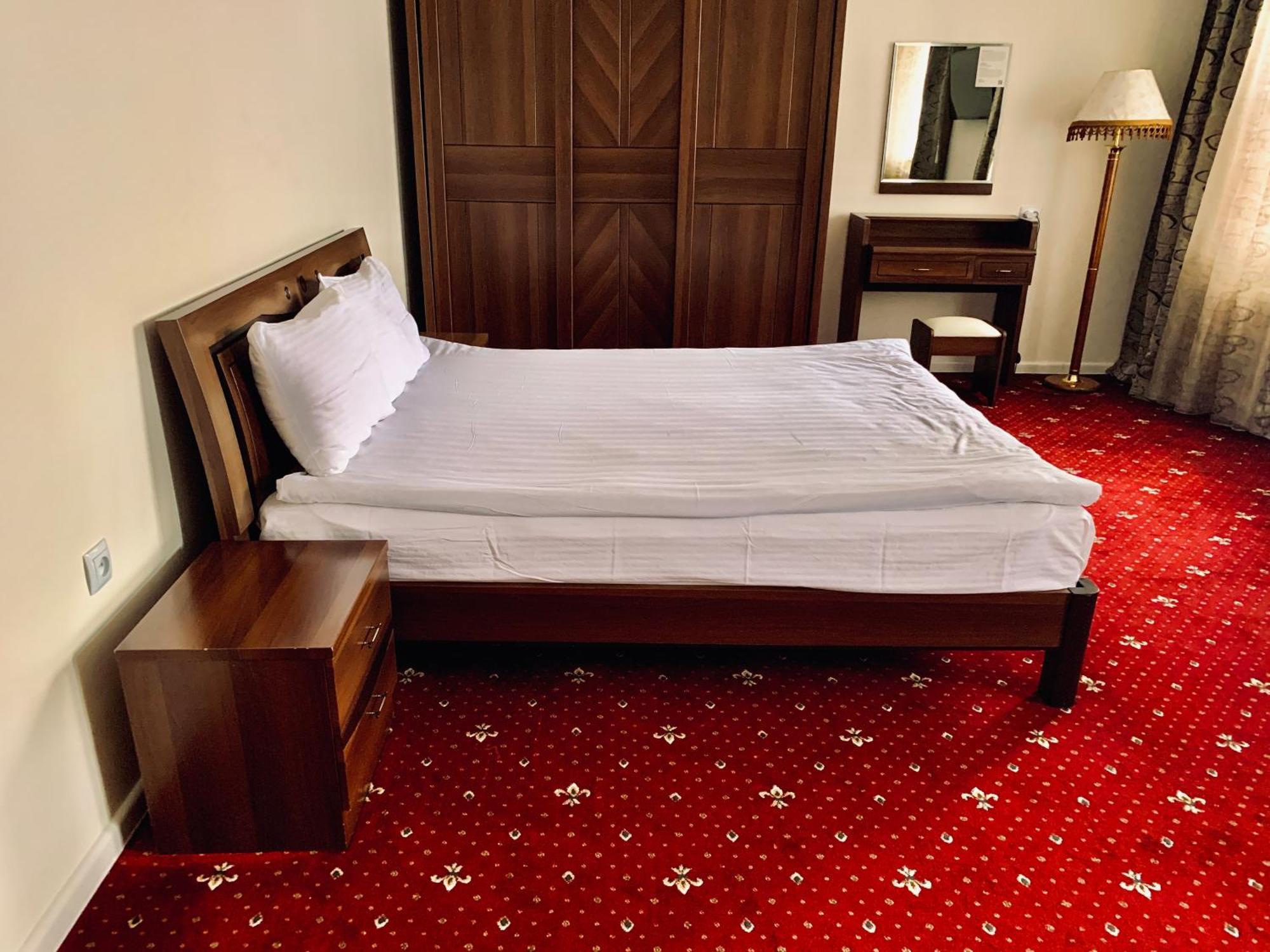 Dostyk Hotel Kokczetaw Zewnętrze zdjęcie
